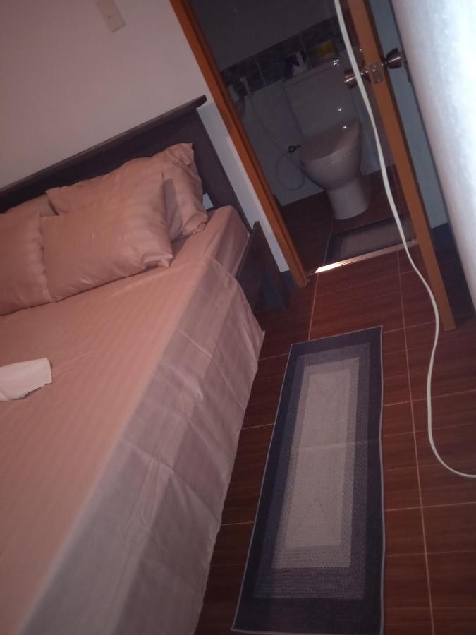 Clarin  Sarah'S Garden Bnb & Spa Bed & Breakfast エクステリア 写真