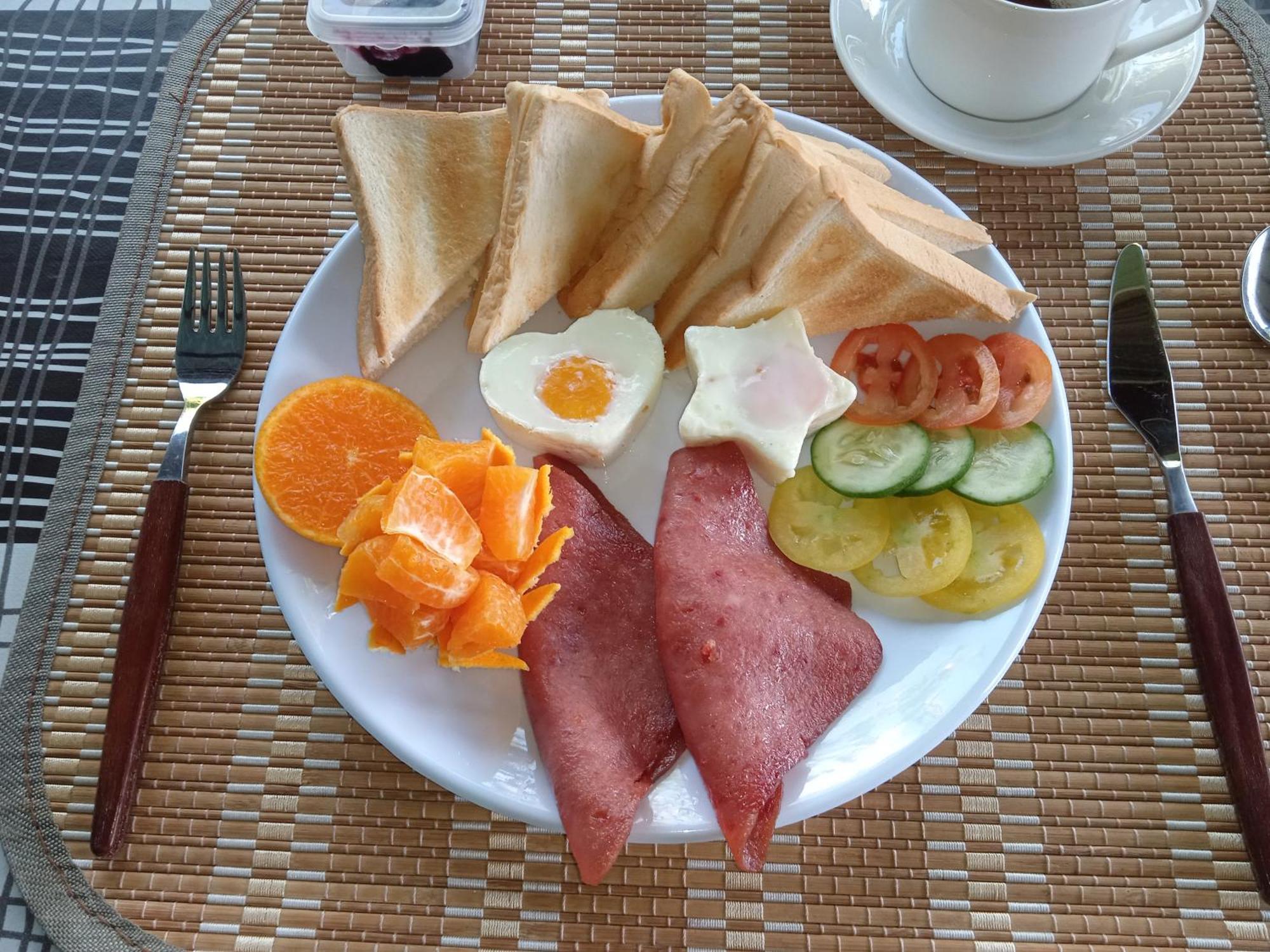 Clarin  Sarah'S Garden Bnb & Spa Bed & Breakfast エクステリア 写真